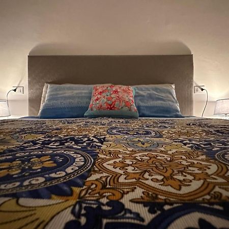 La Casa Di Nonna Attilia Apartment Фонди Екстериор снимка